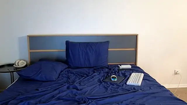 DENIS HERE online show from September 11, 4:06 pm