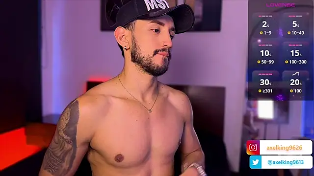 AxelKing1326 online show from April 18, 10:42 pm