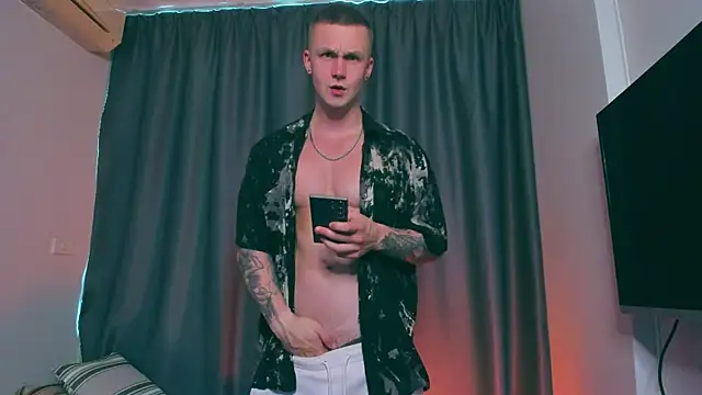 Samuel Andrew online show from February 7, 6:14 am