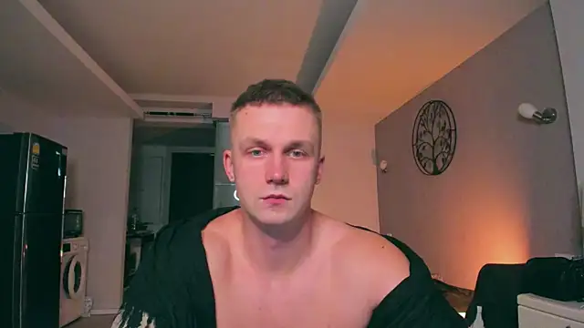 Samuel Andrew online show from September 26, 8:01 am