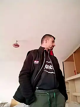 LOREDAN1 online show from December 27, 1:18 pm