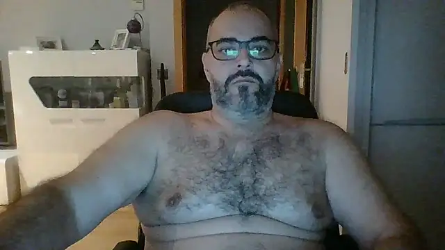 templar2303 online show from December 5, 4:47 pm