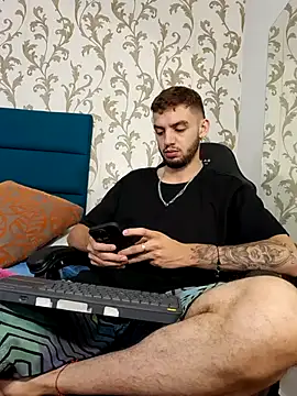 Michael magno online show from April 12, 11:05 pm