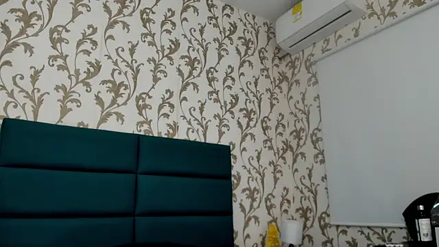 Michael magno online show from December 31, 4:46 pm