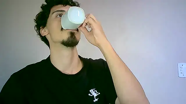 milkoffe online show from December 9, 4:40 pm