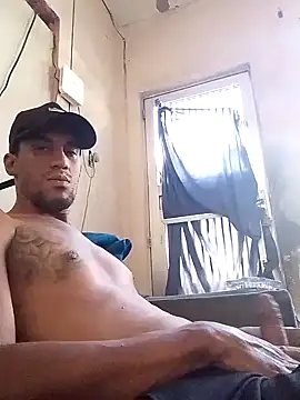 Snapshot of fieltoprj1 chatting on January 19, 6:43 pm fieltoprj1 online show from January 19, 6:43 pm