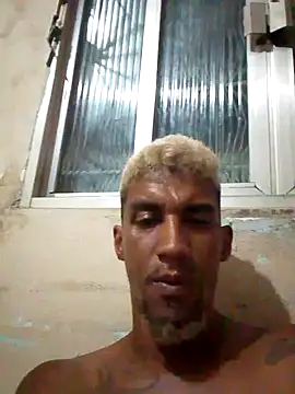 Snapshot of fieltoprj1 chatting on January 2, 4:41 am fieltoprj1 online show from January 2, 4:41 am