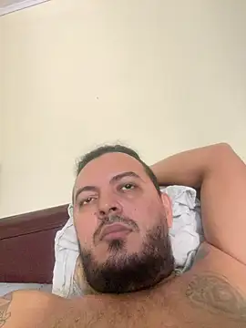 mfloressd14 online show from November 7, 4:21 pm