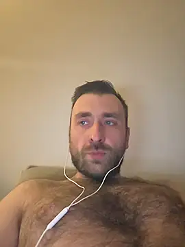 TIGERRR86 online show from April 8, 9:12 pm