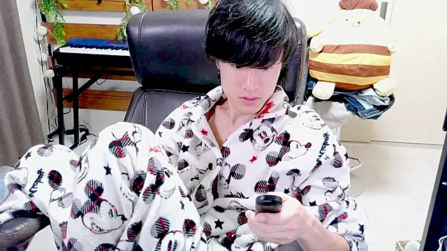 IroManager online show from April 5, 8:05 pm