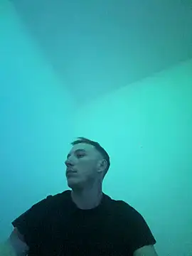 Zsombo21cm online show from April 25, 5:43 am