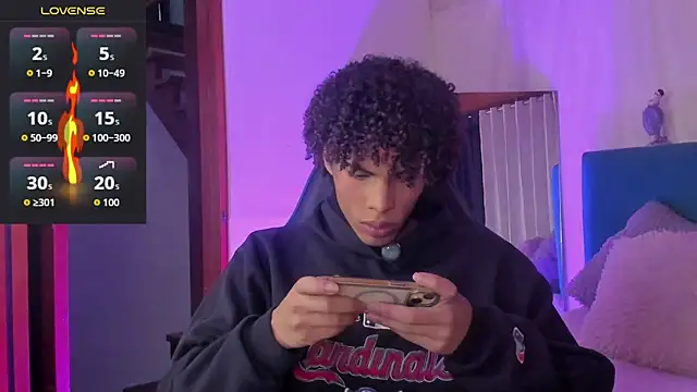 kleo helenos online show from February 5, 1:23 am