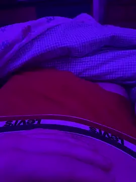 Maxxxooouuu online show from April 28, 9:30 pm