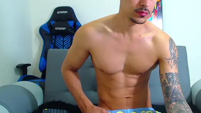 Tristan-bm online show from December 20, 3:31 pm