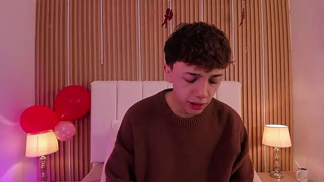 Tomy Rox online show from February 15, 8:50 pm