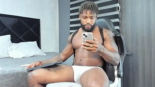 Dancelwashington online show from December 18, 8:57 pm