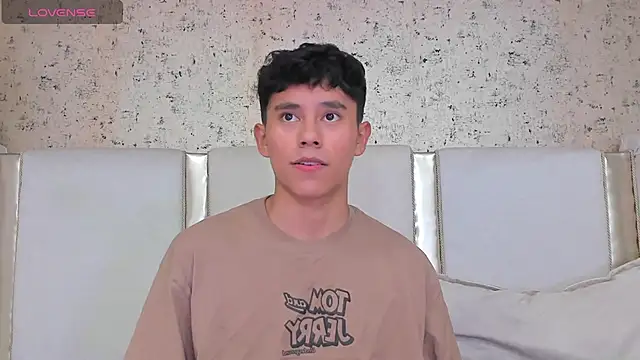 Snapshot of Angel_esteban_fx chatting on January 11, 3:55 am Angel esteban fx online show from January 11, 3:55 am