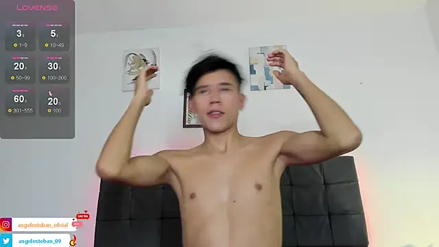 Snapshot of Angel_esteban_fx chatting on September 17, 4:13 am Angel esteban fx online show from September 17, 4:13 am