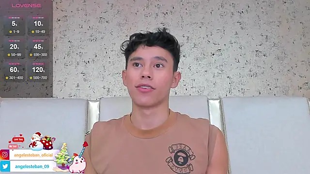 Snapshot of Angel_esteban_fx chatting on January 12, 4:21 am Angel esteban fx online show from January 12, 4:21 am