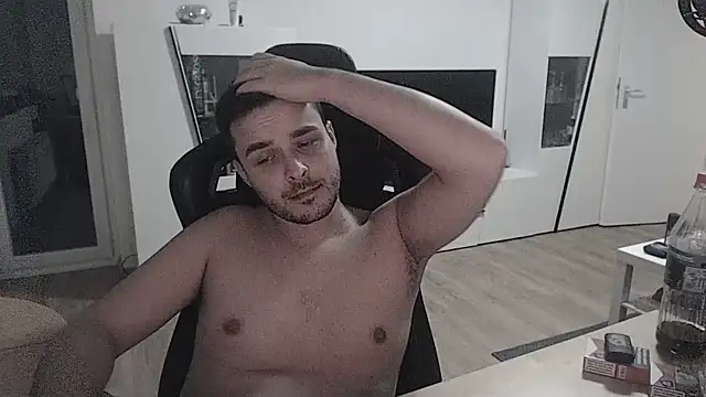 SharkLuigi online show from February 2, 2:17 am