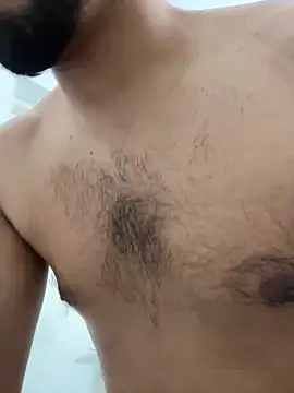 vinzpnr210 online show from December 6, 9:32 am