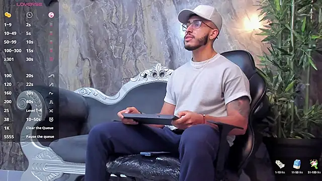 Liam Kleiin online show from February 10, 11:46 am