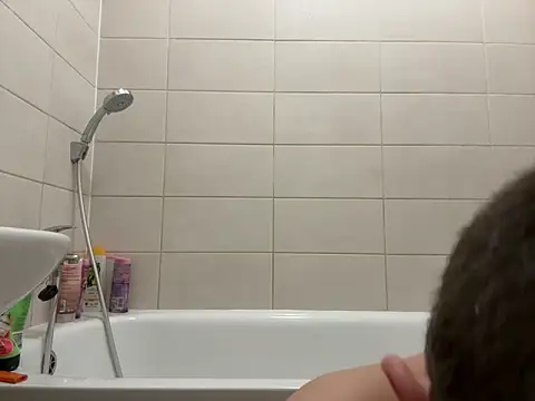 czruz online show from December 10, 9:33 pm