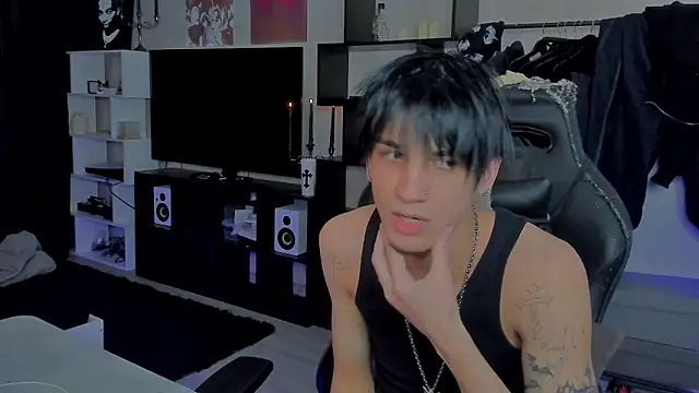 MarkBrowniii online show from February 13, 8:03 pm