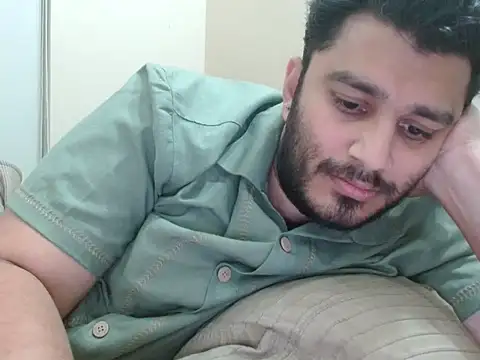 robintoit online show from February 23, 4:41 pm