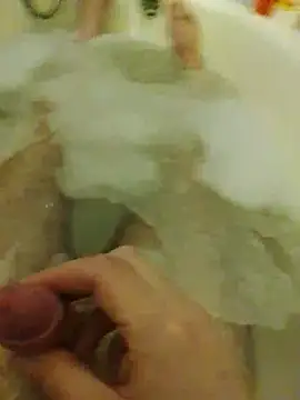 Nikitka2208 online show from April 4, 3:47 am