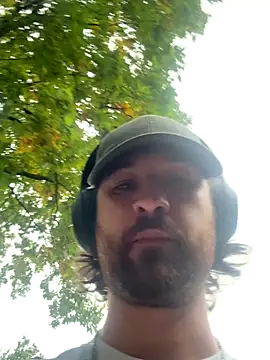 Snapshot of BuurningBoy chatting on September 18, 3:47 pm BuurningBoy online show from September 18, 3:47 pm