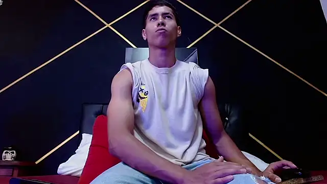 max padraig online show from December 31, 7:40 pm