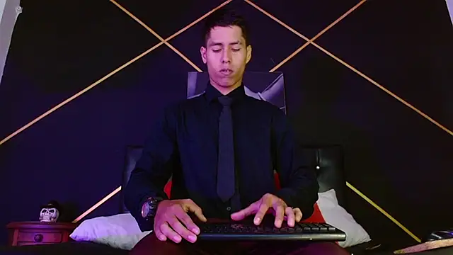 max padraig online show from March 3, 6:07 pm