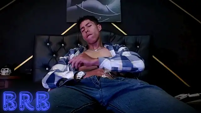 max padraig online show from February 21, 6:59 pm