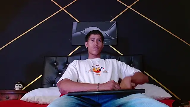 max padraig online show from February 7, 7:27 pm