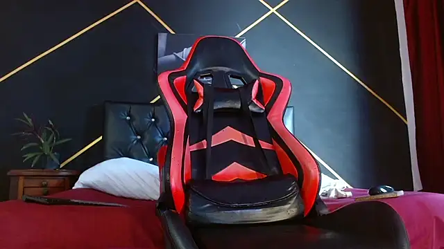 max padraig online show from March 13, 6:23 pm