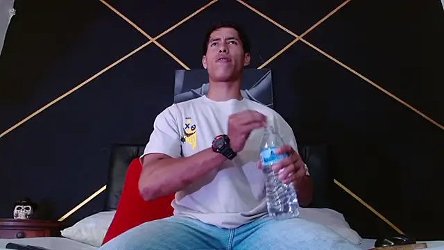 max padraig online show from February 18, 6:28 pm