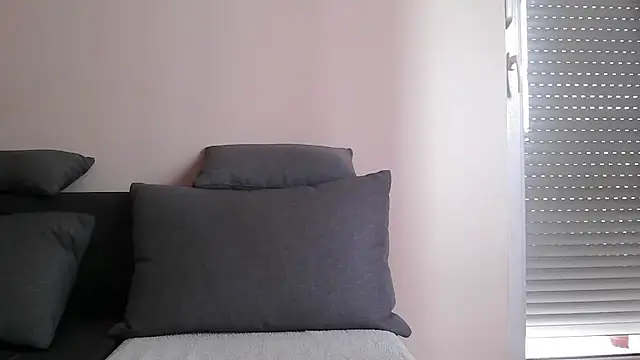 Snapshot of DickStaza chatting on October 21, 10:18 am DickStaza online show from October 21, 10:18 am