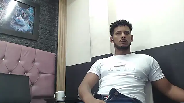 Chris Dick23 online show from October 23, 4:27 am