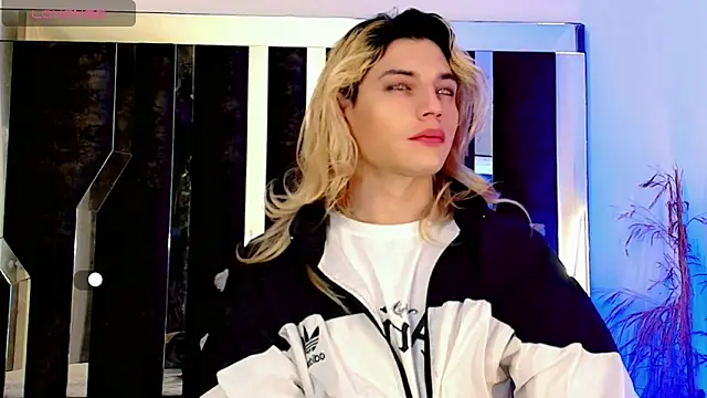 honey skin online show from November 10, 1:32 am