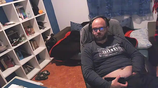 ravingr4d4 online show from March 20, 1:02 am