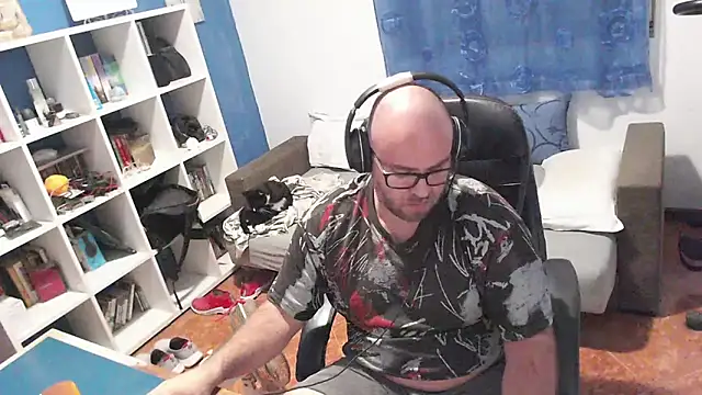 ravingr4d4 online show from October 16, 10:29 pm