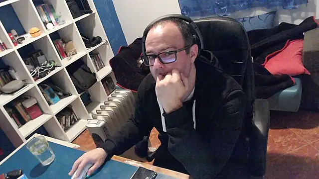 ravingr4d4 online show from January 14, 10:23 pm