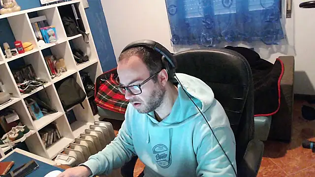 ravingr4d4 online show from January 29, 9:12 am