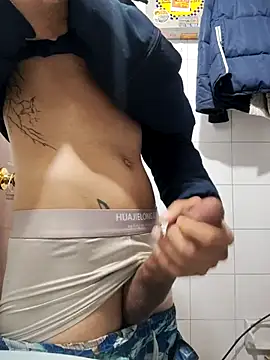 Eduardoxxx51 online show from November 25, 6:15 am