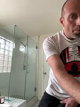 El Gizmo online show from September 13, 6:53 pm