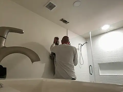 El Gizmo online show from February 8, 10:39 am