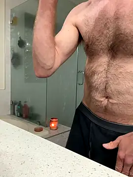 El Gizmo online show from November 18, 9:46 am