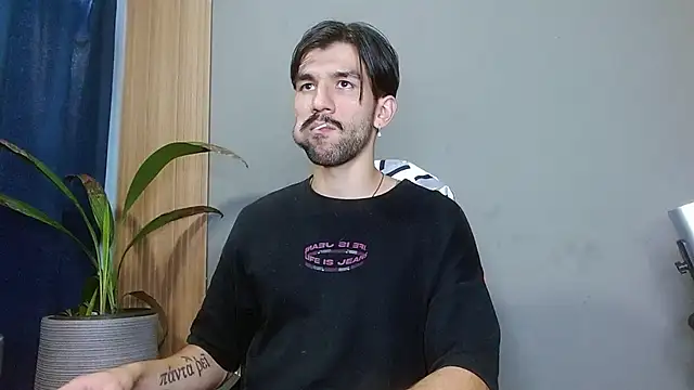 Mr WhiteCock online show from December 13, 10:16 pm