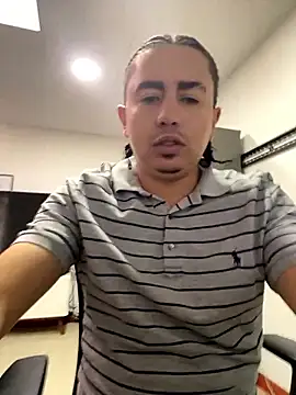 DanielGomez9 online show from January 10, 3:27 pm